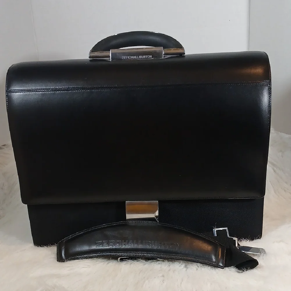 Zero Halliburton Black Leather/Fabric Briefcase/ Document Case Bag Men/Unisex